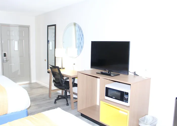 Days By Wyndham Hotel 2*